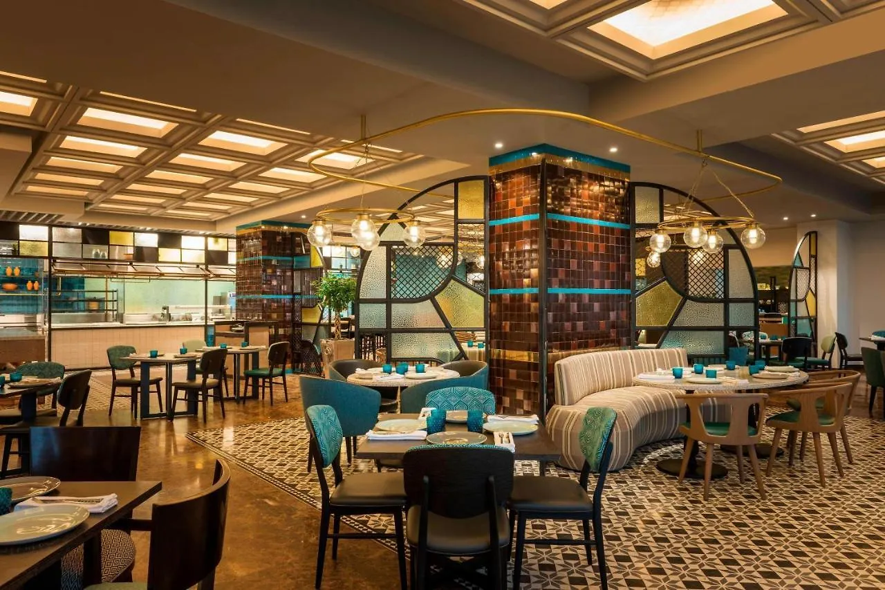 Hotel Sheraton Mall Of The Emirates Hotel, Dubai