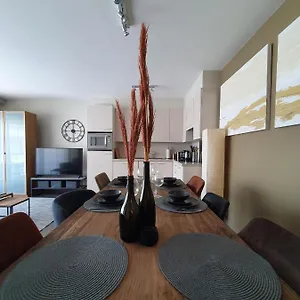 https://stevans-place.ostend-hotel.net