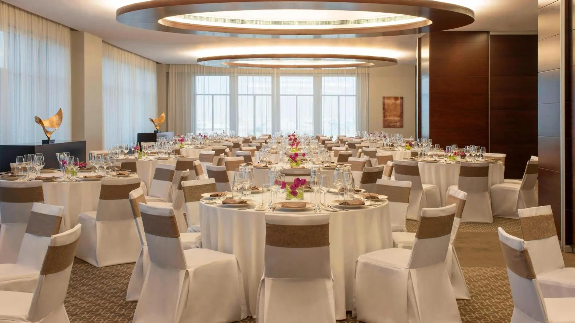 Hotel Sheraton Mall Of The Emirates Hotel, Dubai